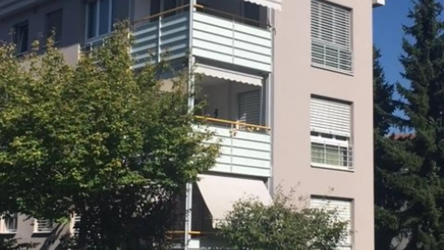 Parcheggio esterno in affitto - Spitzgartenweg 2, 4123 Allschwil