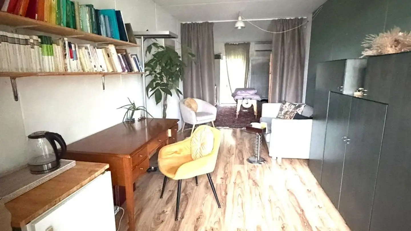 Commercial for rent - Aargauerstrasse 60, 8048 Zürich