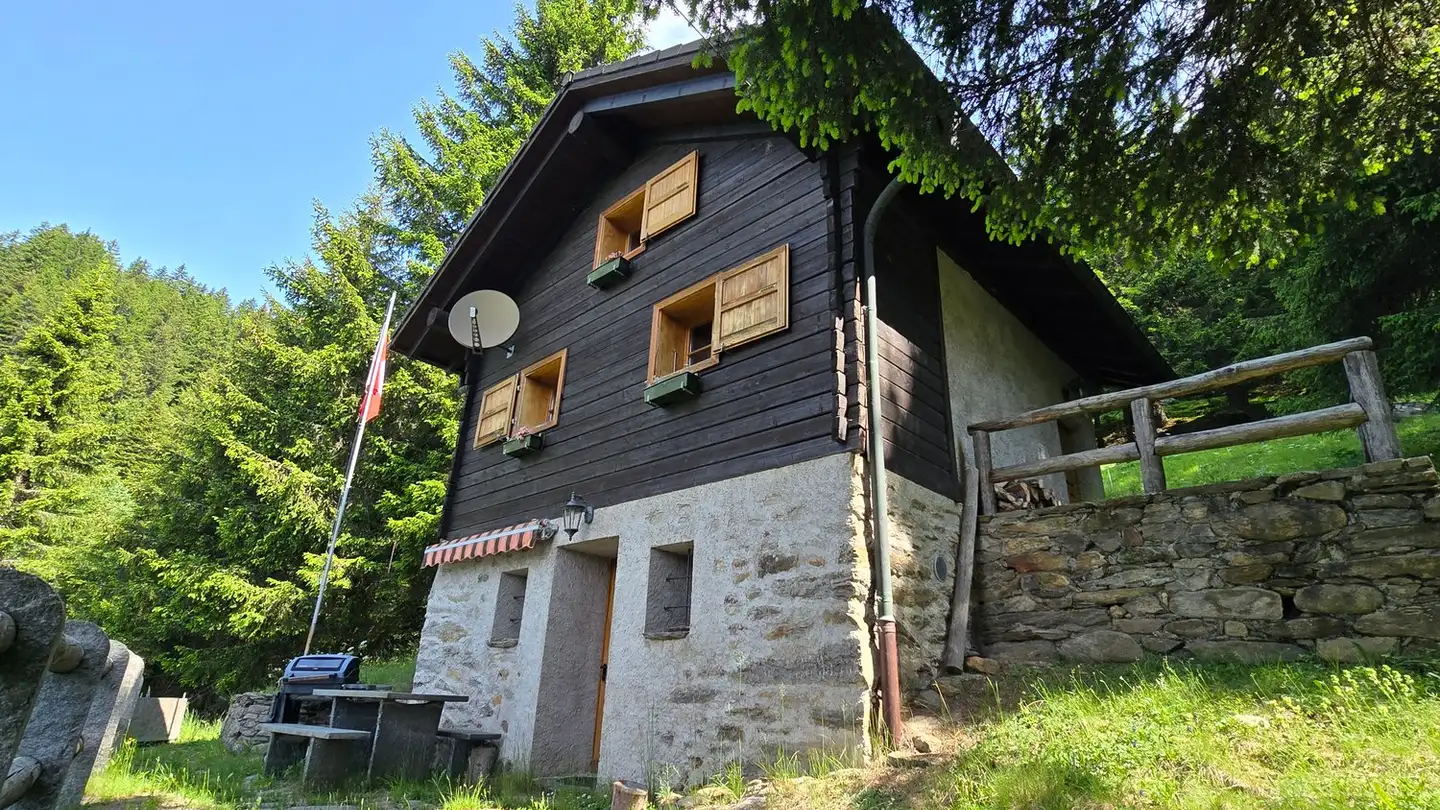 Chalet kaufen - Tecial, 6760 Molare