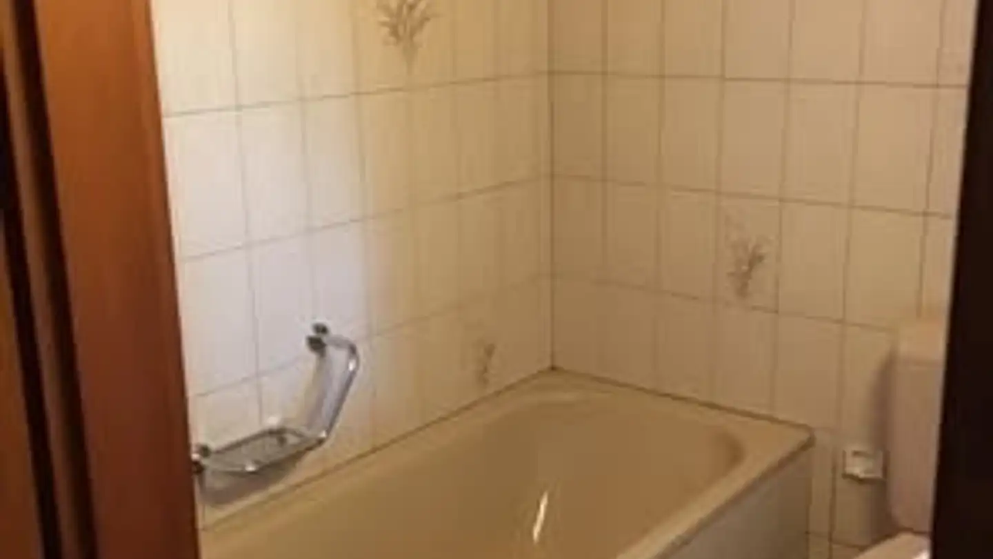 Apartment for rent - 1185 Mont-sur-Rolle - Photo 3