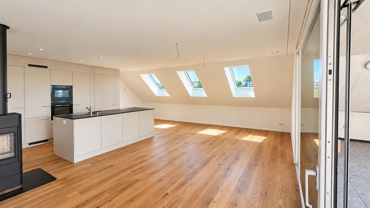 Attique à louer - Laagasse 1, 9565 Rothenhausen