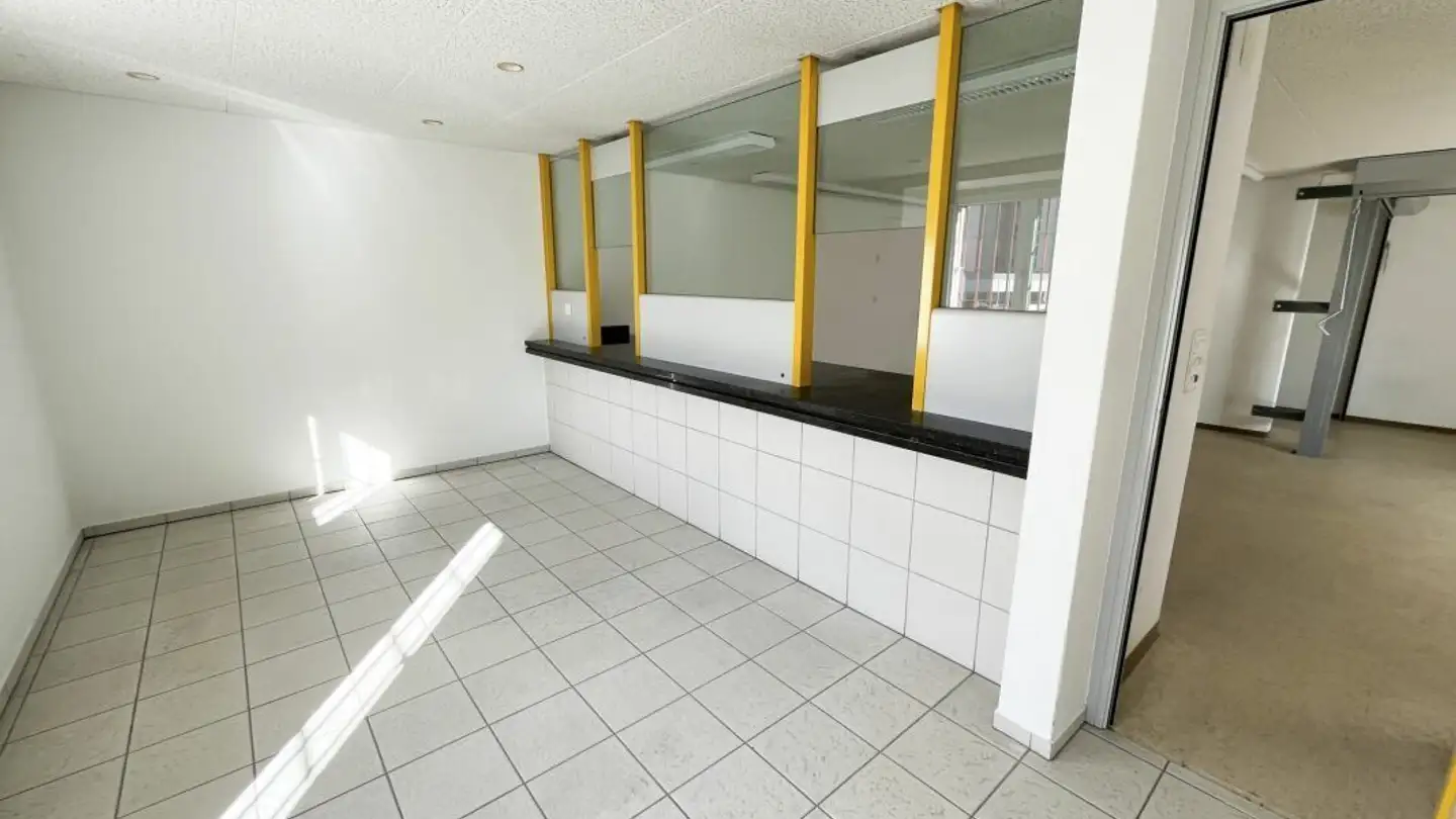 Atelier à louer - Le Crêt 73, 2314 La Sagne NE - Photo 2