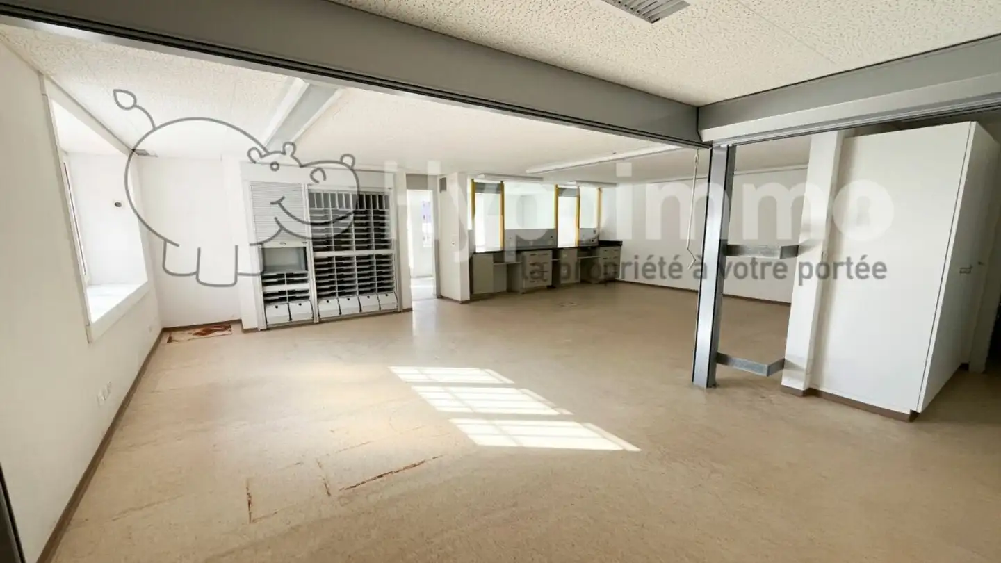 Atelier à louer - Le Crêt 73, 2314 La Sagne NE