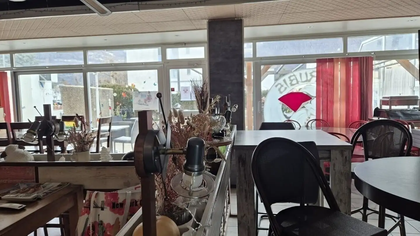 Commercial for rent - Avenue De La Gare, 1964 Conthey - Photo 4