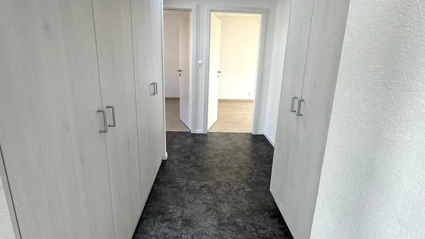 Apartment for rent - Rue Du Simplon 25a, 1920 Martigny - Photo 2