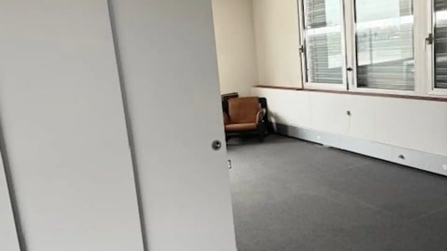 Attico in affitto - Eichbüelstrasse 15, 8618 Oetwil am See - Foto 2