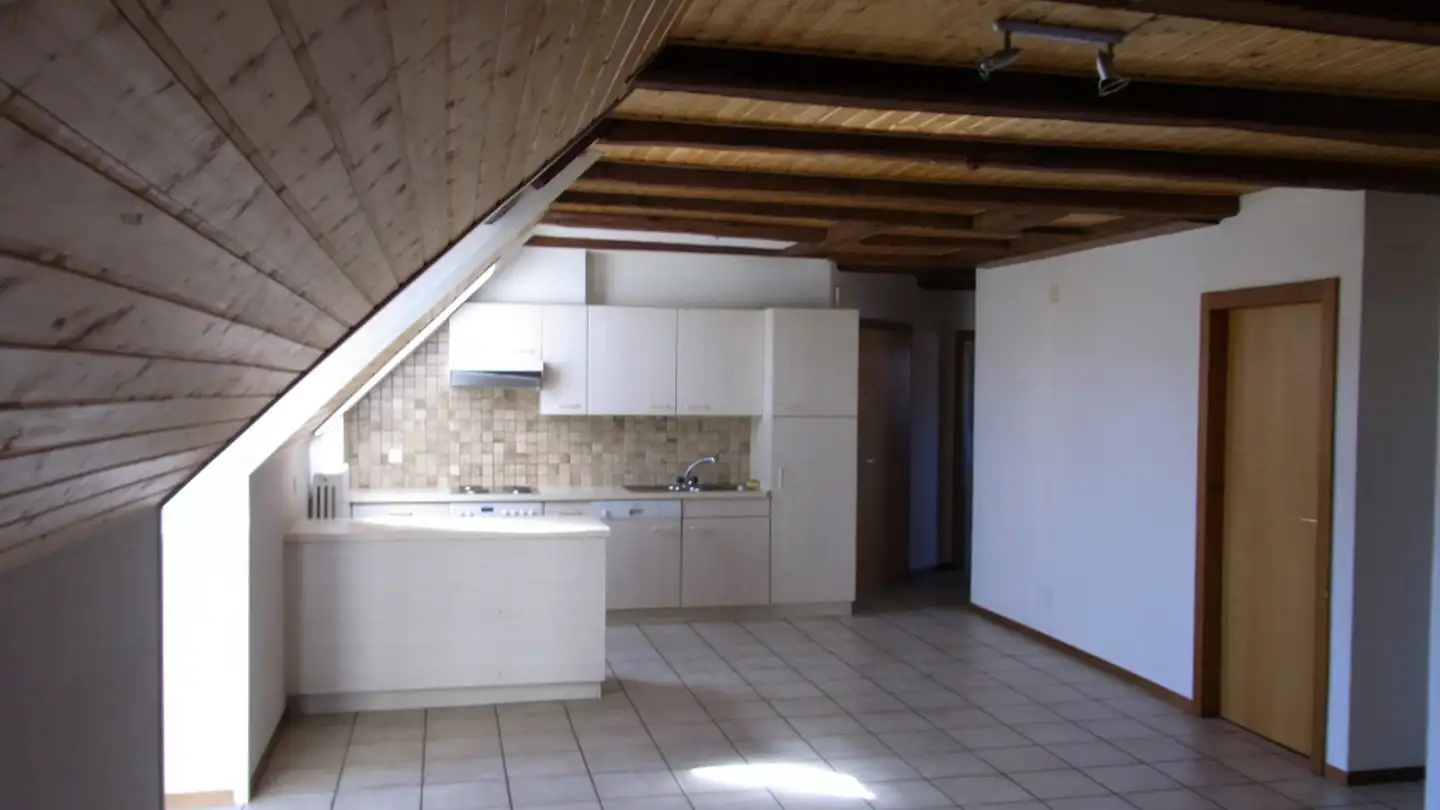 Appartement à louer - Rue De La Cure 2, 2300 La Chaux-de-Fonds - Photo 3