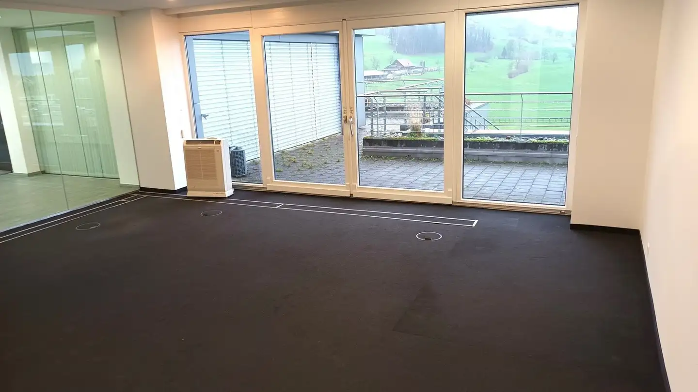 Bürofläche mieten - Sihleggstrasse 23, 8832 Wollerau