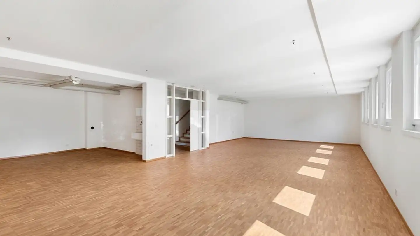 Commerciale in affitto - Chimligasse 2, 8603 Schwerzenbach - Foto 2
