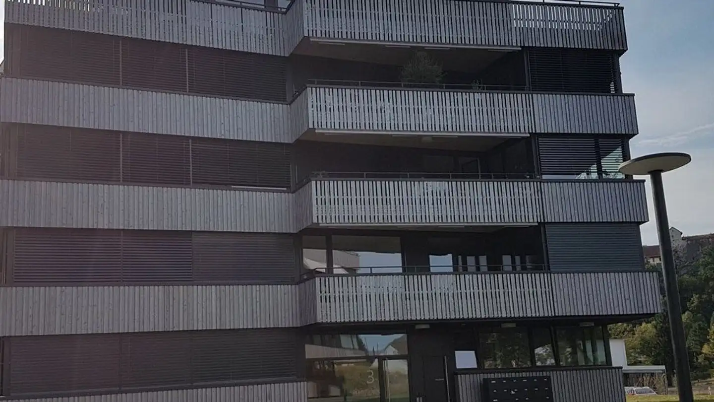 Underground parking space for rent - Weberstrasse 3, 4663 Aarburg