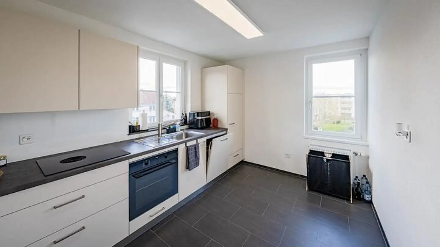 Mixed-use building for sale - Bahnweg 6, 4107 Ettingen - Photo 4