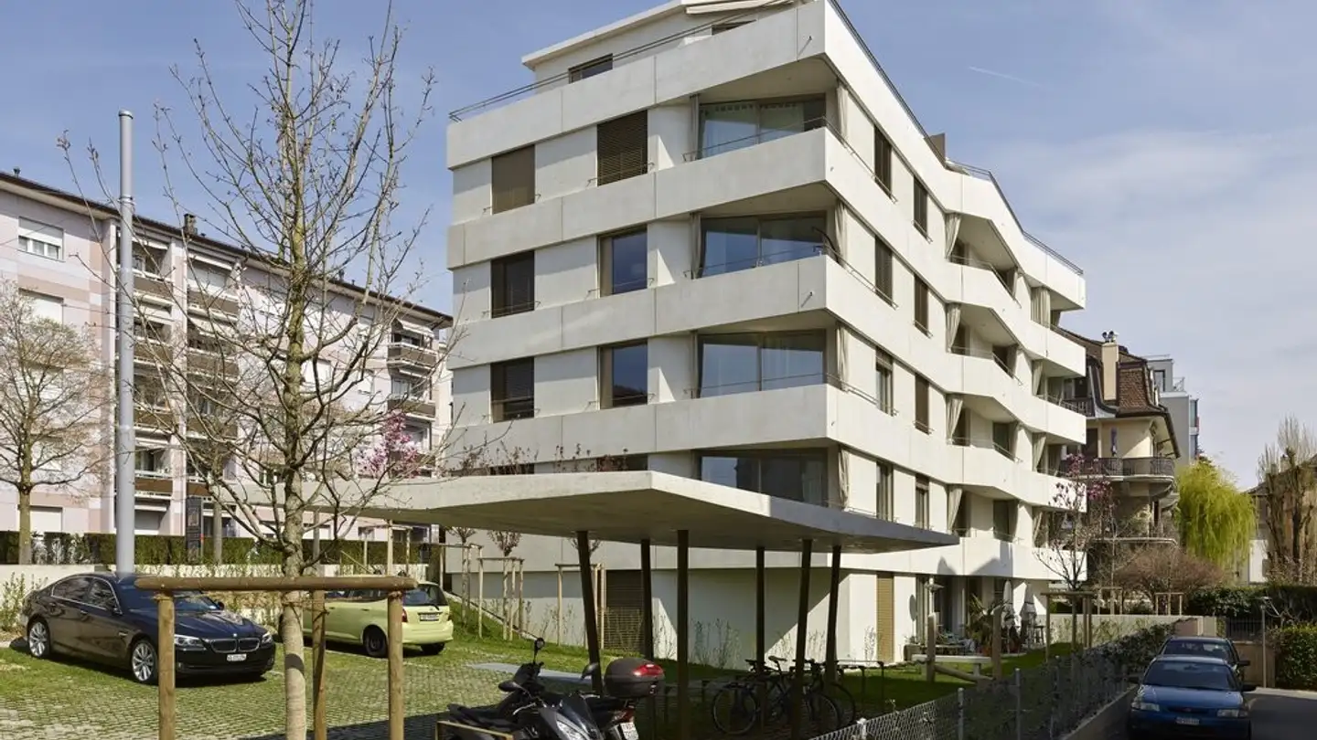 Outdoor parking space for rent - Avenue Du Mont-D'or, 1007 Lausanne