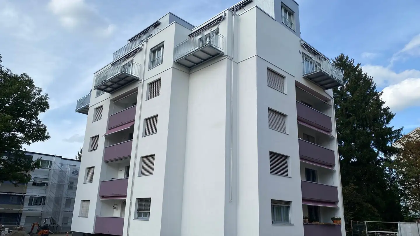 Place de parking souterraine à louer - Riethofstrasse 10b, 8152 Glattbrugg