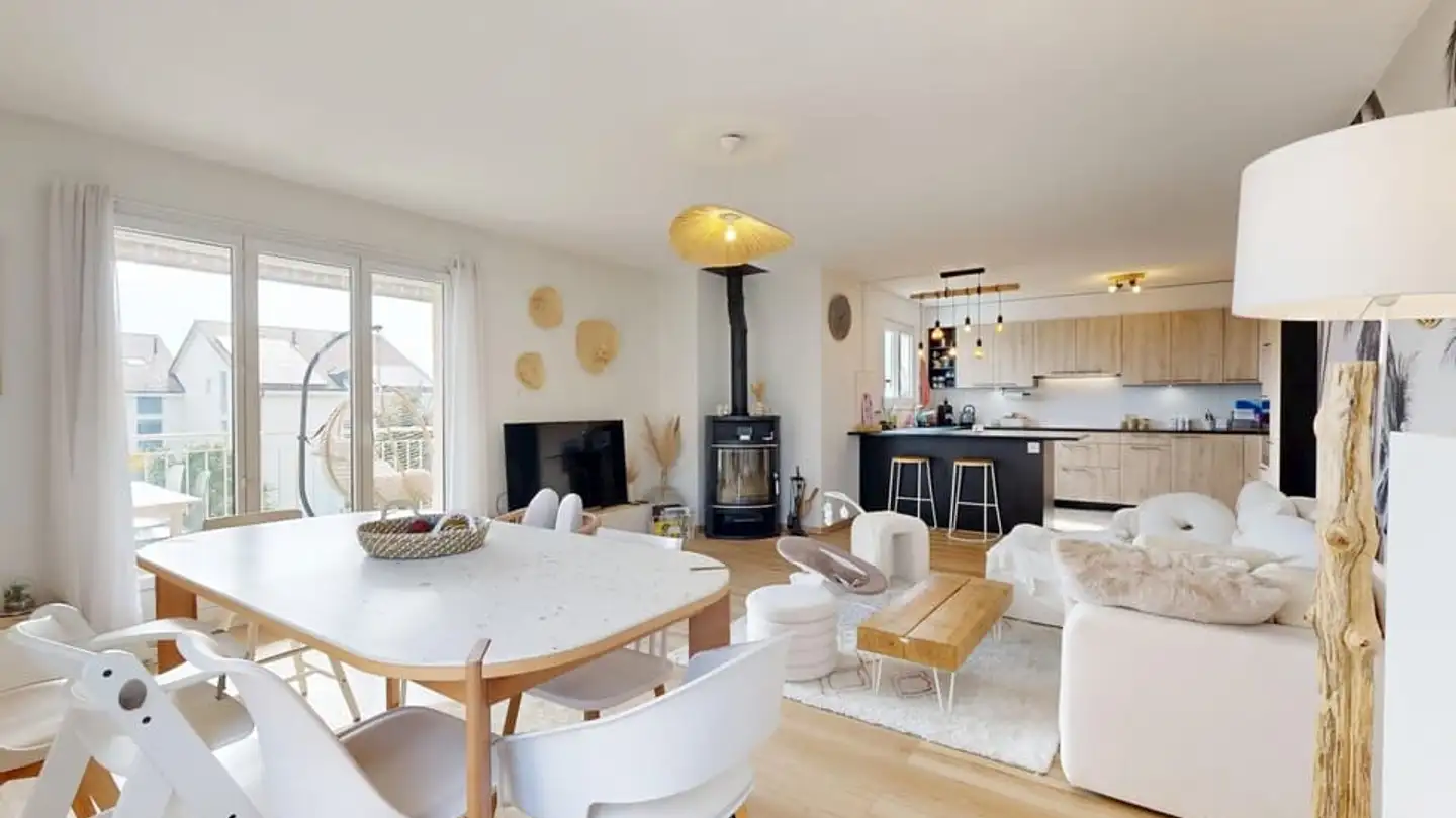 Apartment for sale - 2035 Corcelles NE