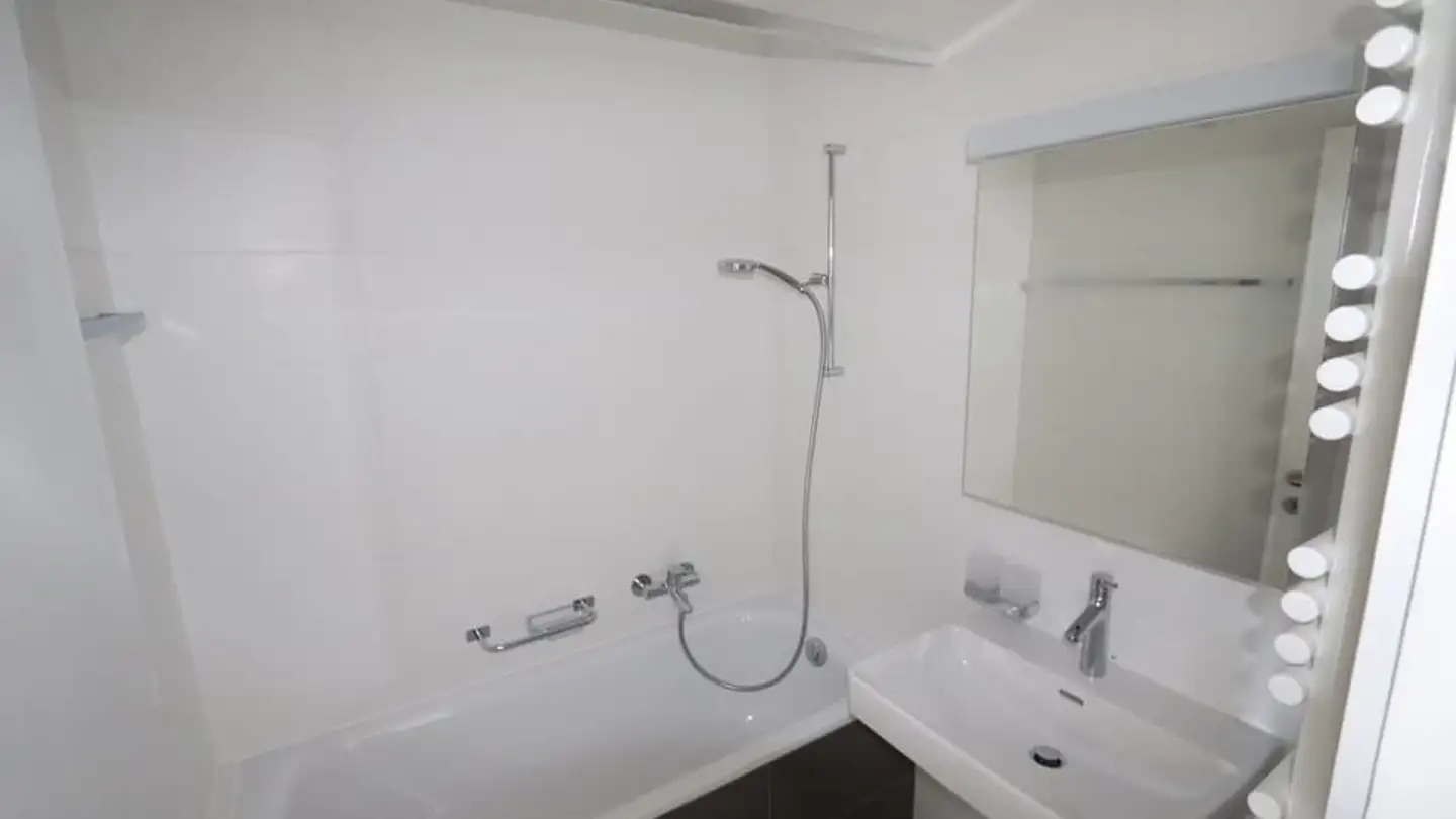 Apartment for rent - Rue De La Côte 11, 2052 Fontainemelon - Photo 3