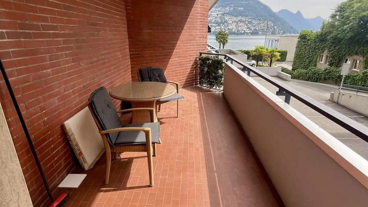 Appartement à louer - Riva Paradiso 36, 6900 Paradiso - Photo 2