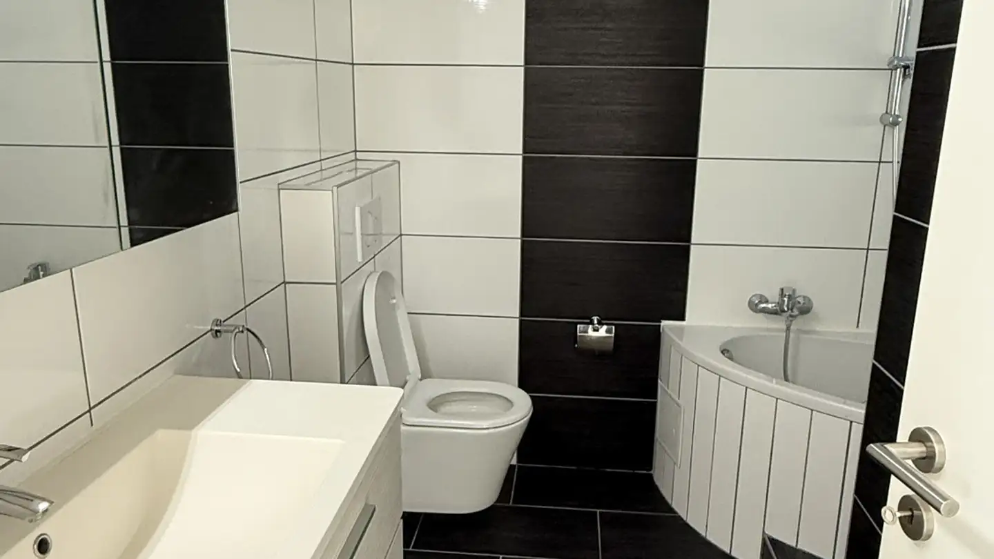 Apartment for rent - Friedhofstrasse 19, 4127 Birsfelden - Photo 3