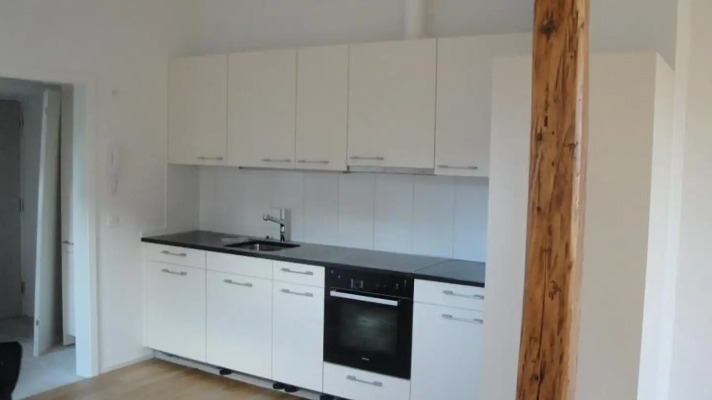 Studio for rent - Chemin De Trois-Portes, 2000 Neuchâtel - Photo 4