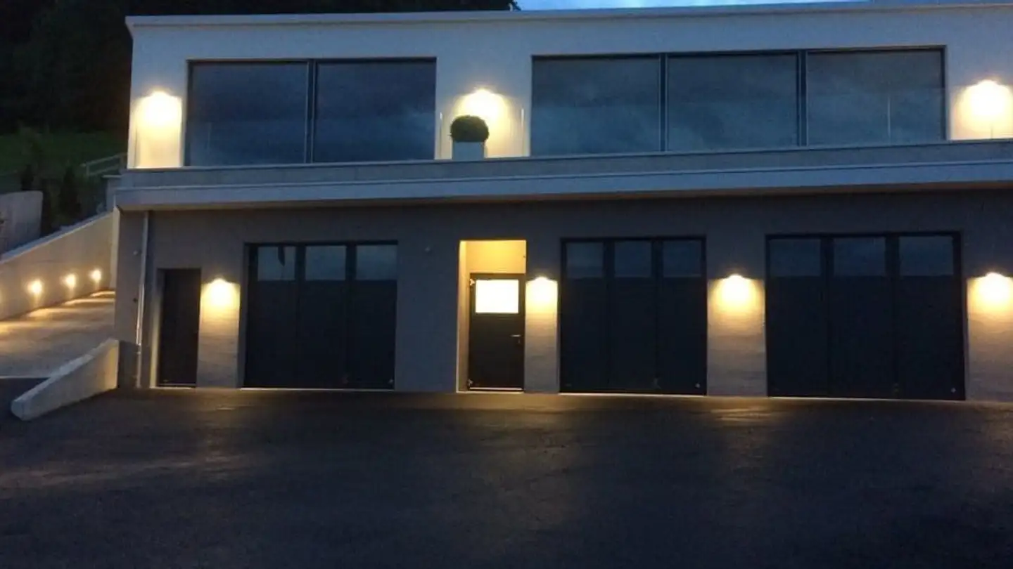 Spazio ufficio in affitto - Rainweg 5, 8852 Altendorf