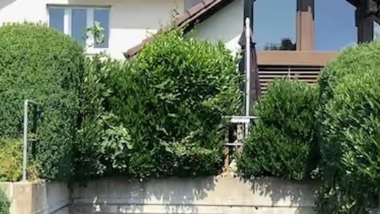 Tiefgaragenstellplatz mieten - Eichenweg 17, 4564 Obergerlafingen