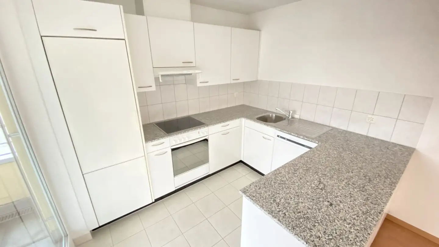 Appartement à louer - Hardstrasse, 8424 Embrach - Photo 2