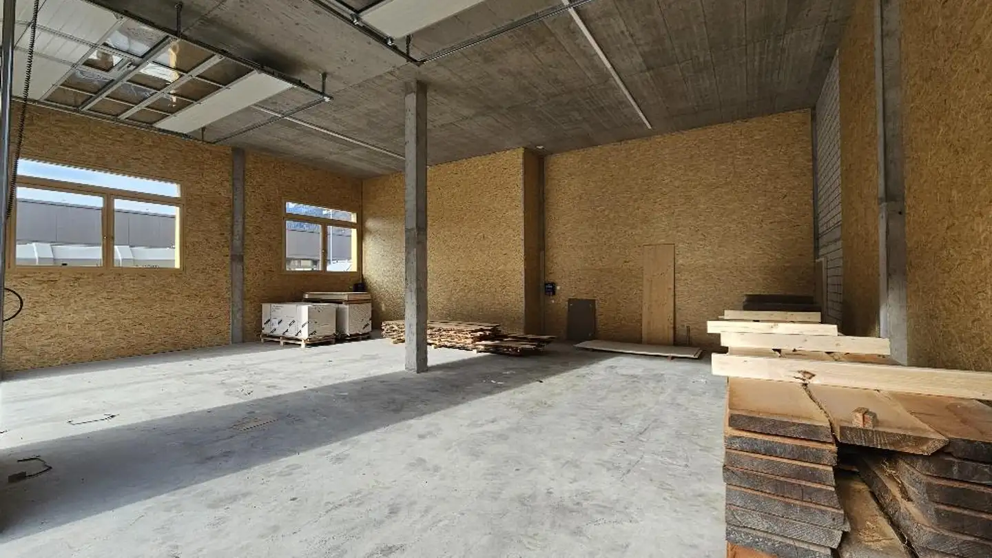 Gewerbe mieten - Via Burgaisa 6, 7013 Domat/Ems - Foto 3