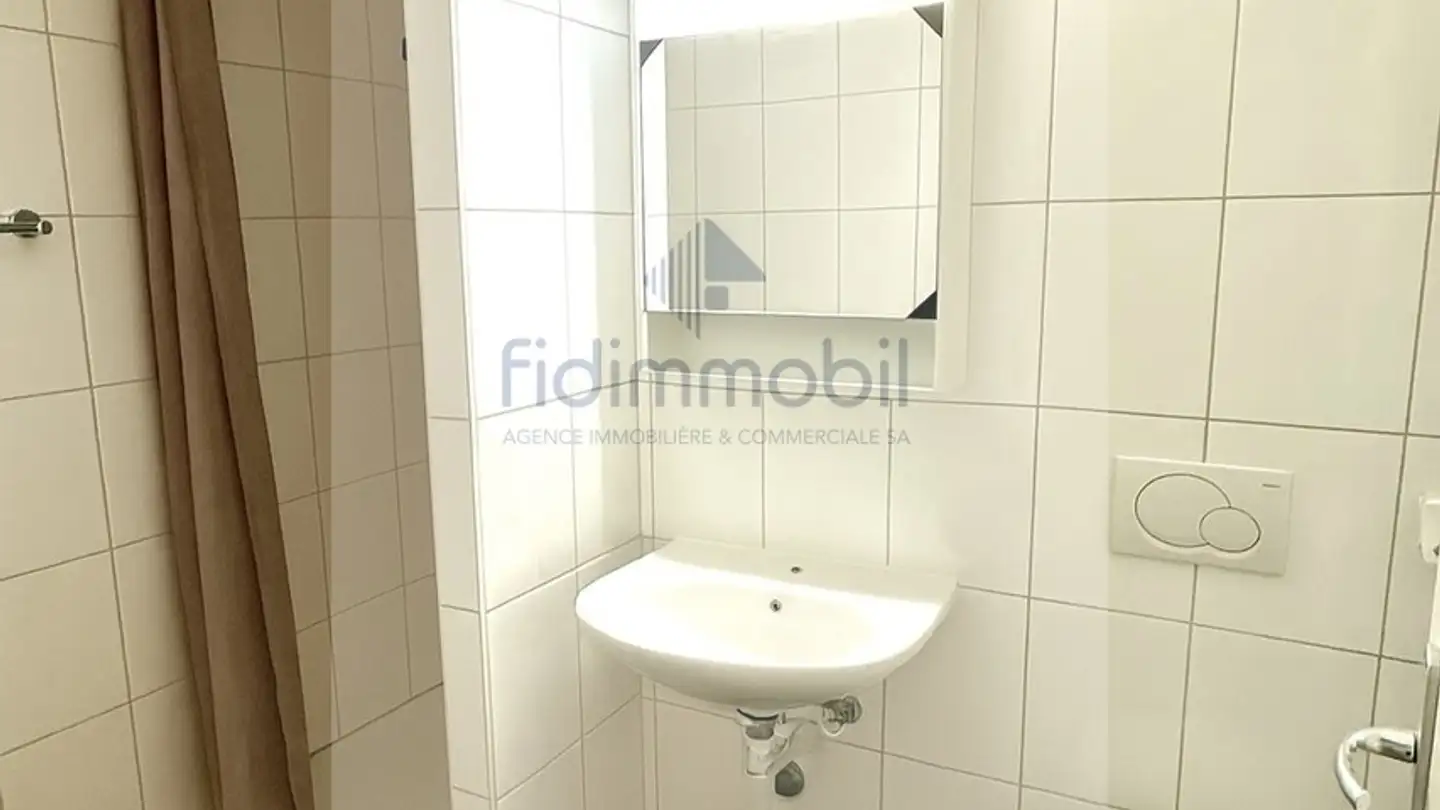 Wohnung mieten - Rue des Draizes, 2000 Neuchâtel - Foto 2