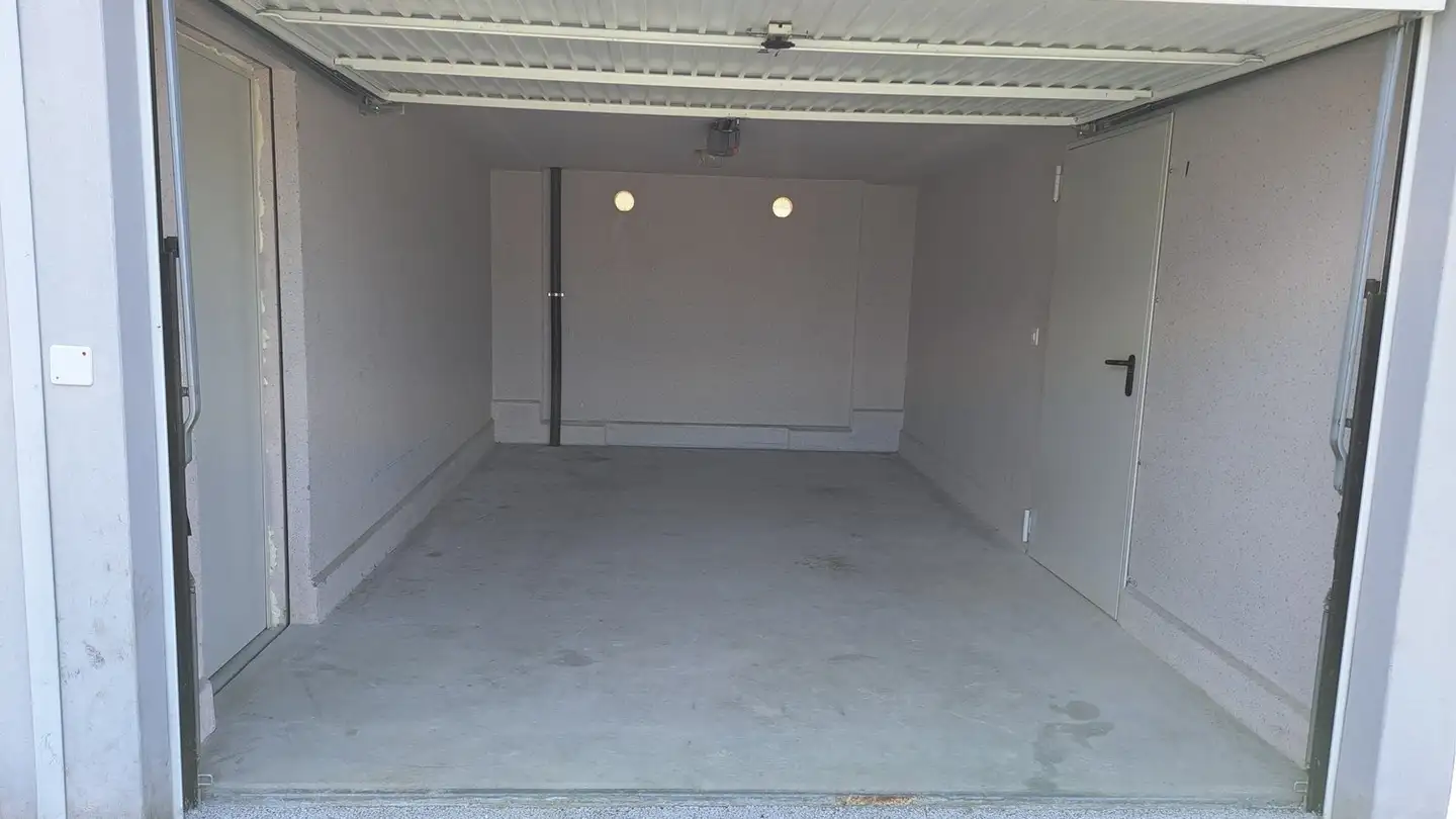 Garage individuel à louer - Murgstrasse 25, 9545 Wängi