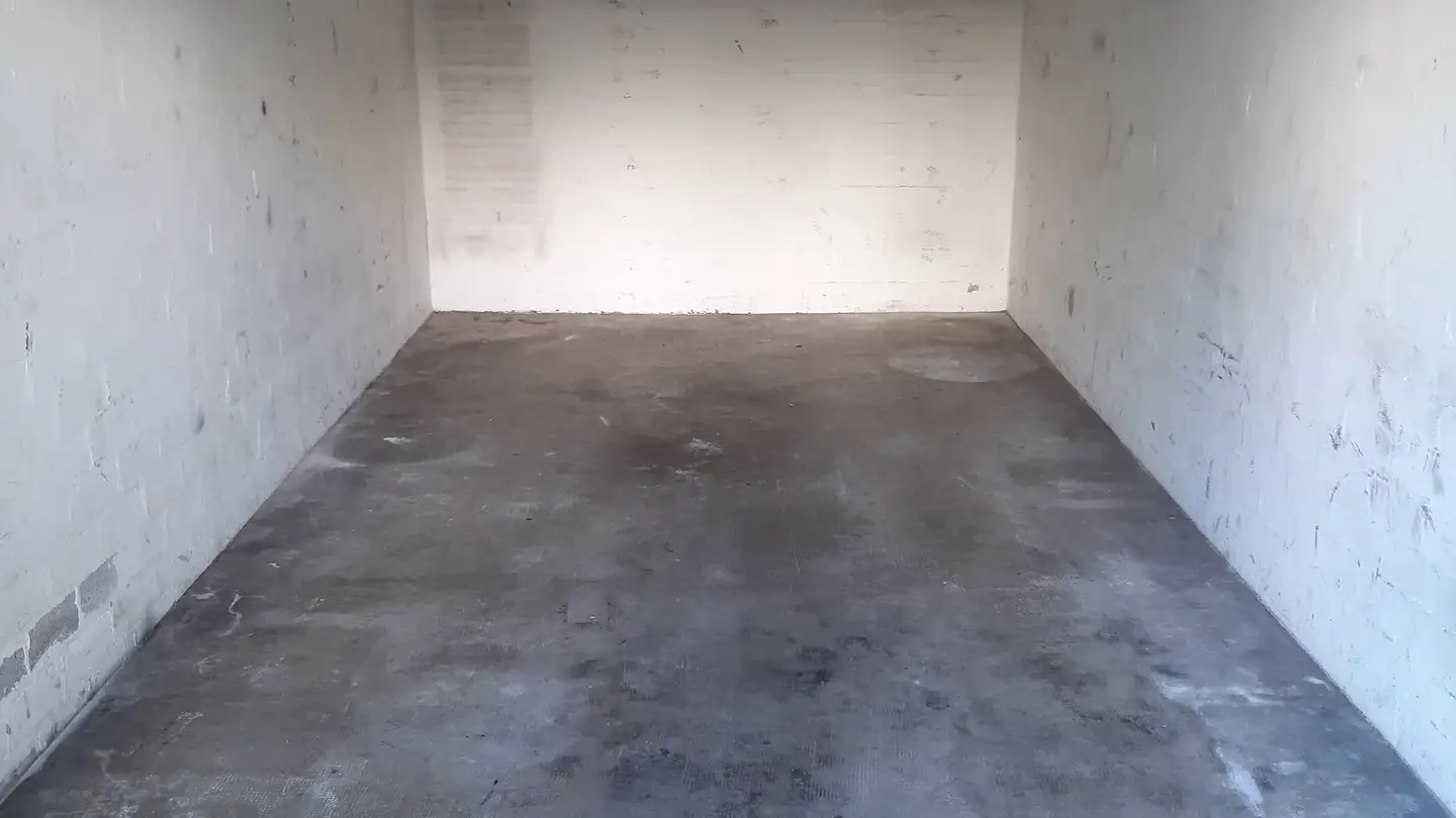 Garage individuel à louer - Binningerstrasse 28, 4103 Bottmingen