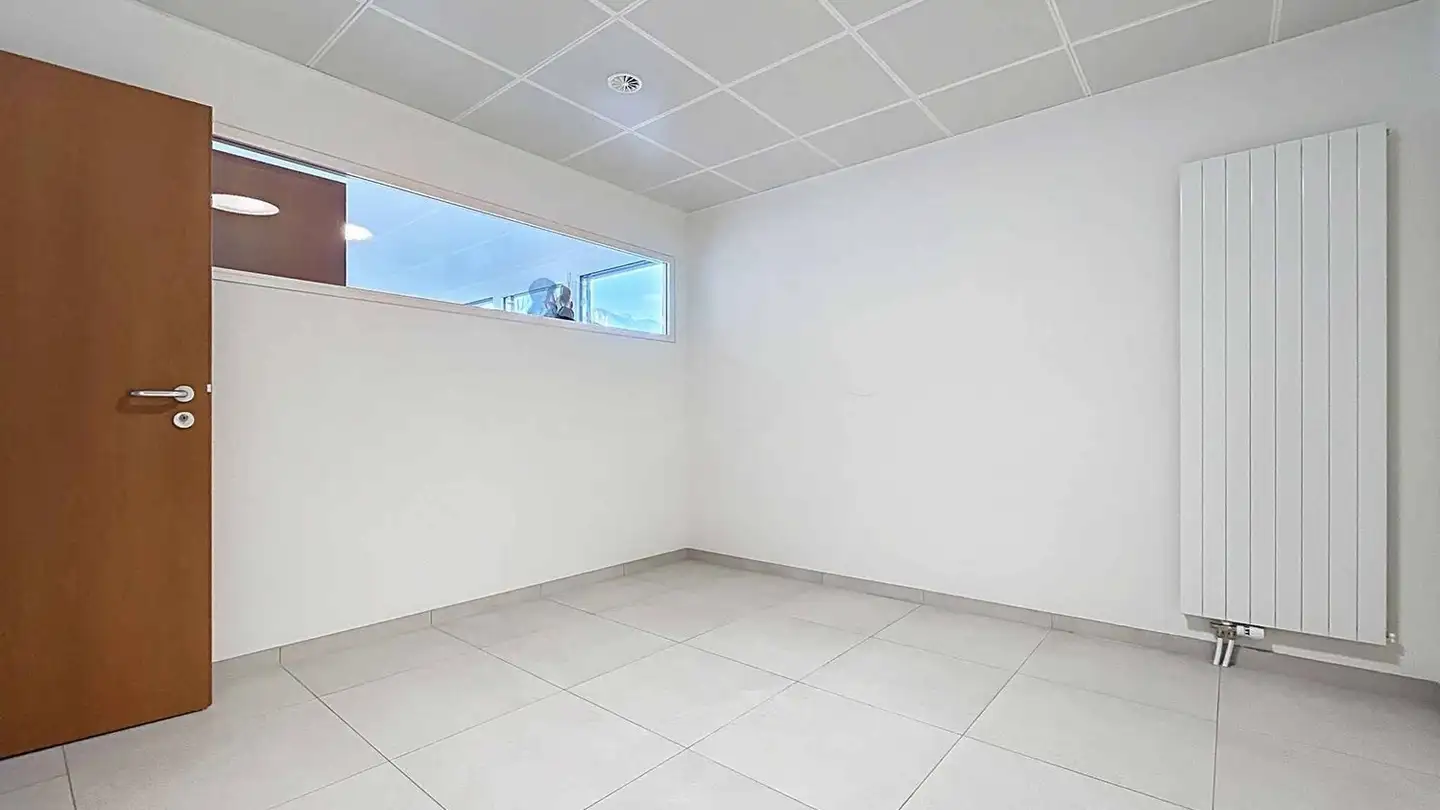 Bürofläche mieten - Route Du Simplon 21, 1845 Noville - Foto 4