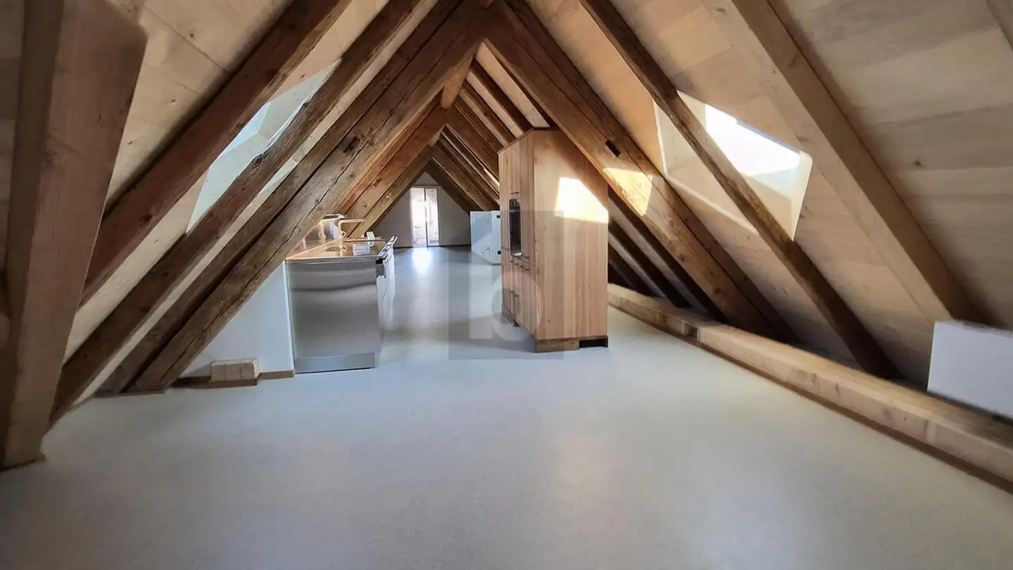 Dachgeschosswohnung mieten - 8955 Oetwil an der Limmat - Foto 2