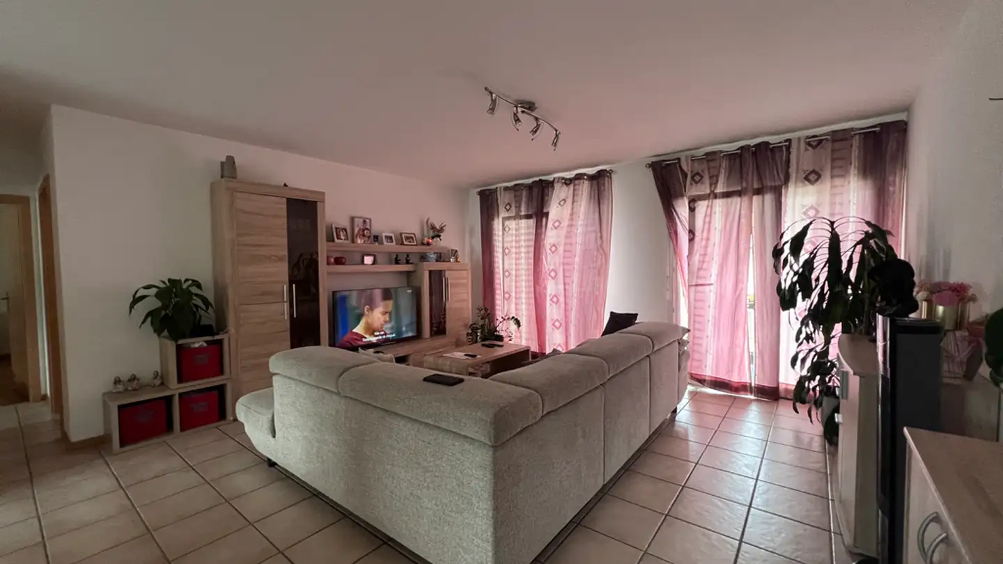 Appartement à louer - Avenue De La Gare 21, 1964 Conthey - Photo 2