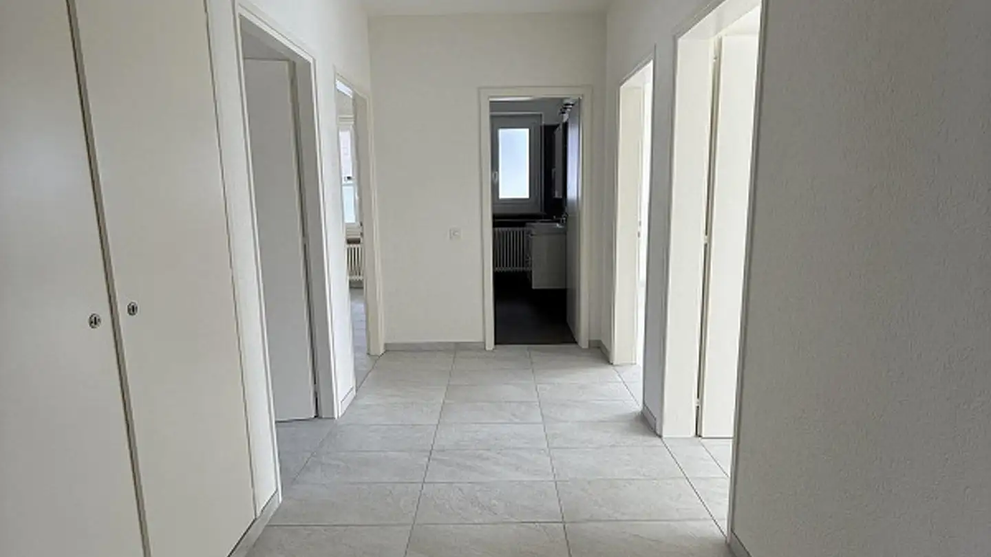 Apartment for rent - Via Ubrio 28, 6616 Losone - Photo 2