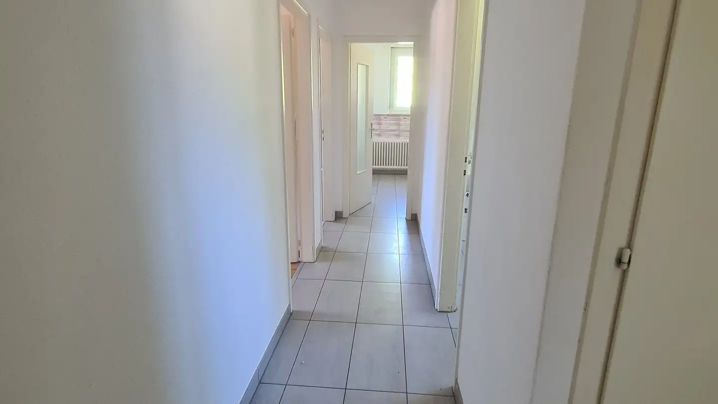 Appartamento in affitto - Via Della Chiesa, 6532 Castione - Photo 4