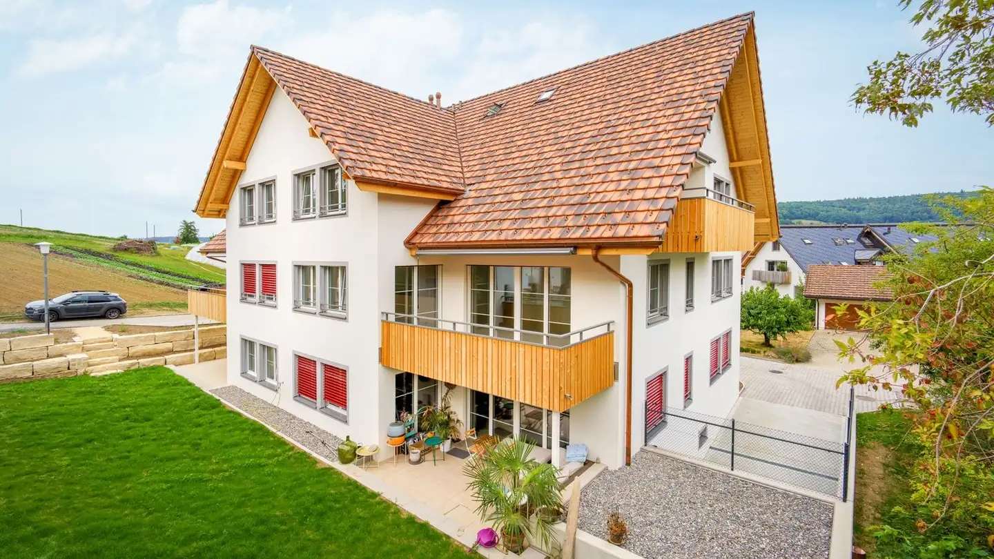 Single garage for rent - Talweg 5, 8165 Schleinikon
