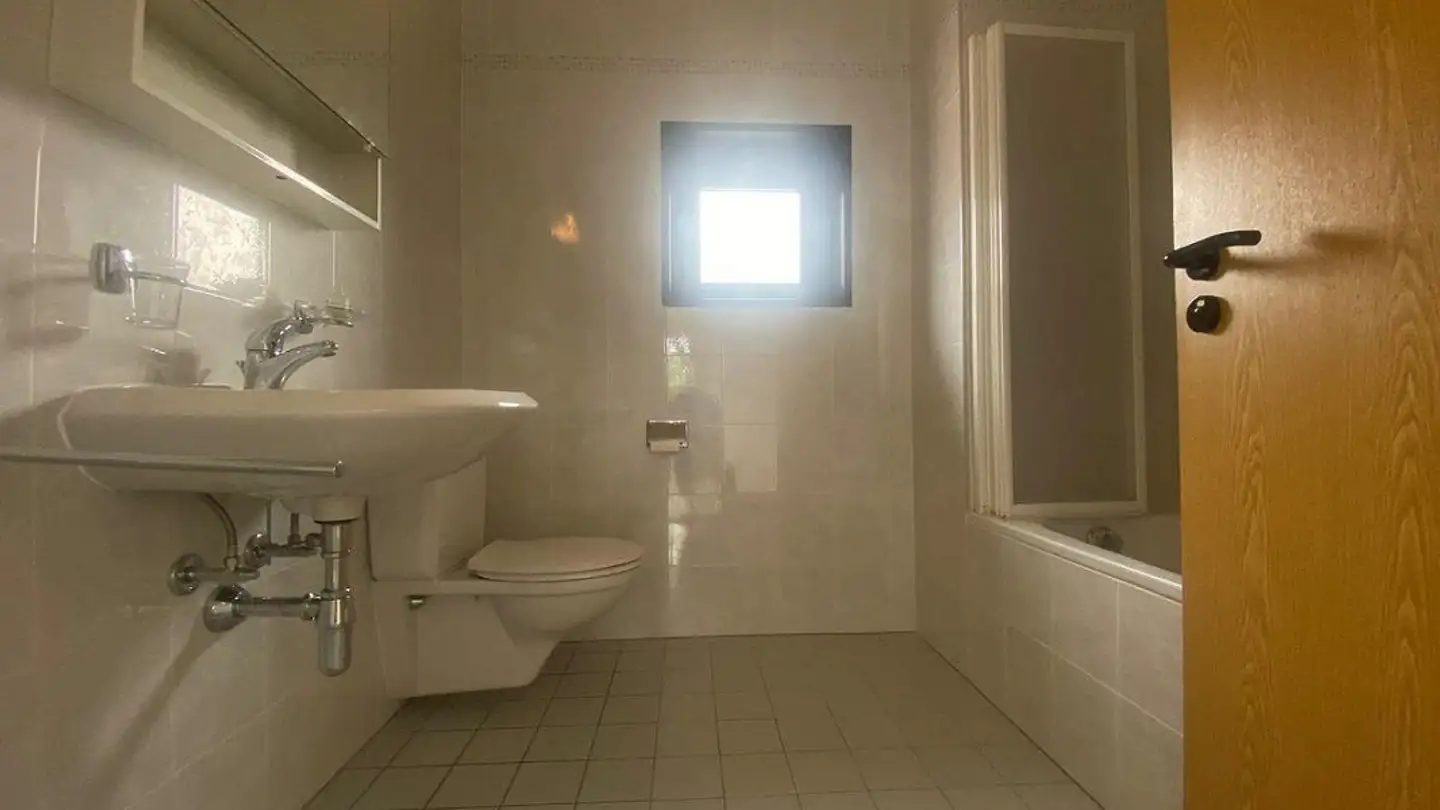 Apartment for rent - 6828 Balerna - Photo 2