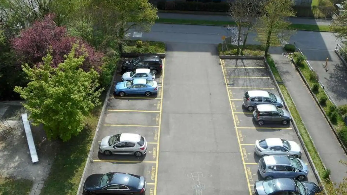 Outdoor parking space for rent - Fraumattstrasse 37, 4410 Liestal