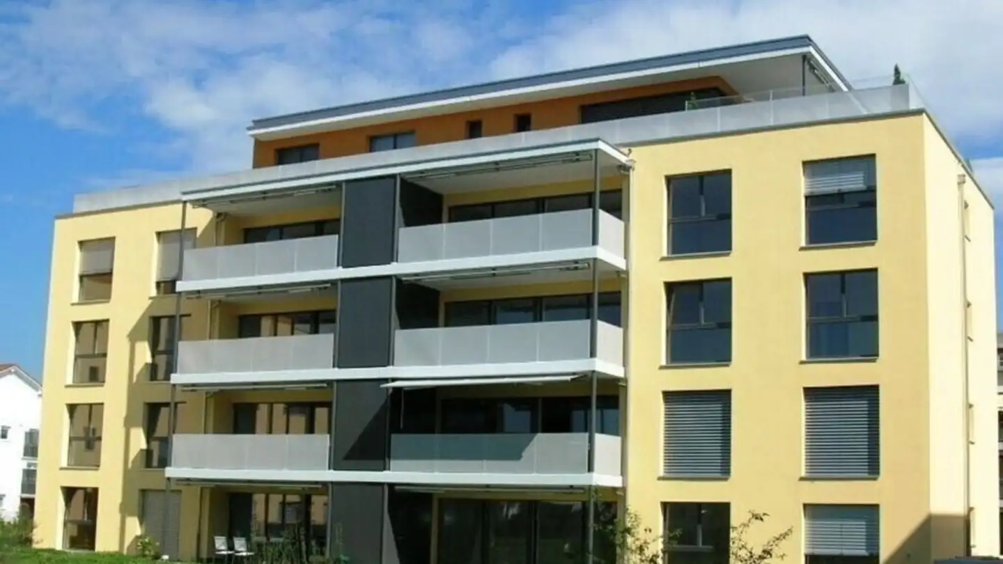 Tiefgaragenstellplatz mieten - Mattenweg 31, 4665 Oftringen