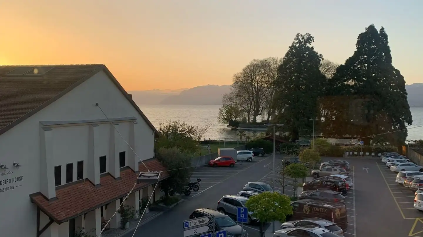 Chambre à louer - 1180 Rolle