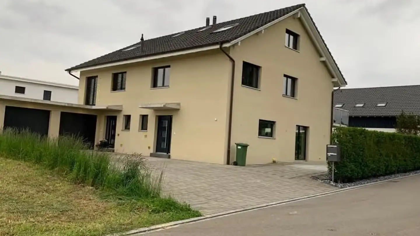 Maison jumelle à louer - Im Garten 1a, 8574 Lengwil