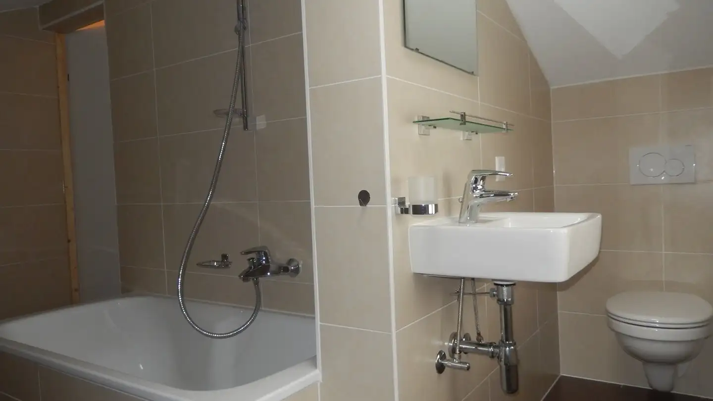 Apartment for rent - Route Principale 15, 3960 Loc