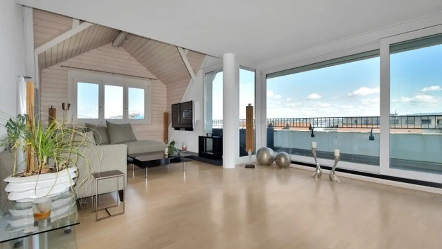 Appartamento in affitto - Dorfplatz 2, 8852 Altendorf