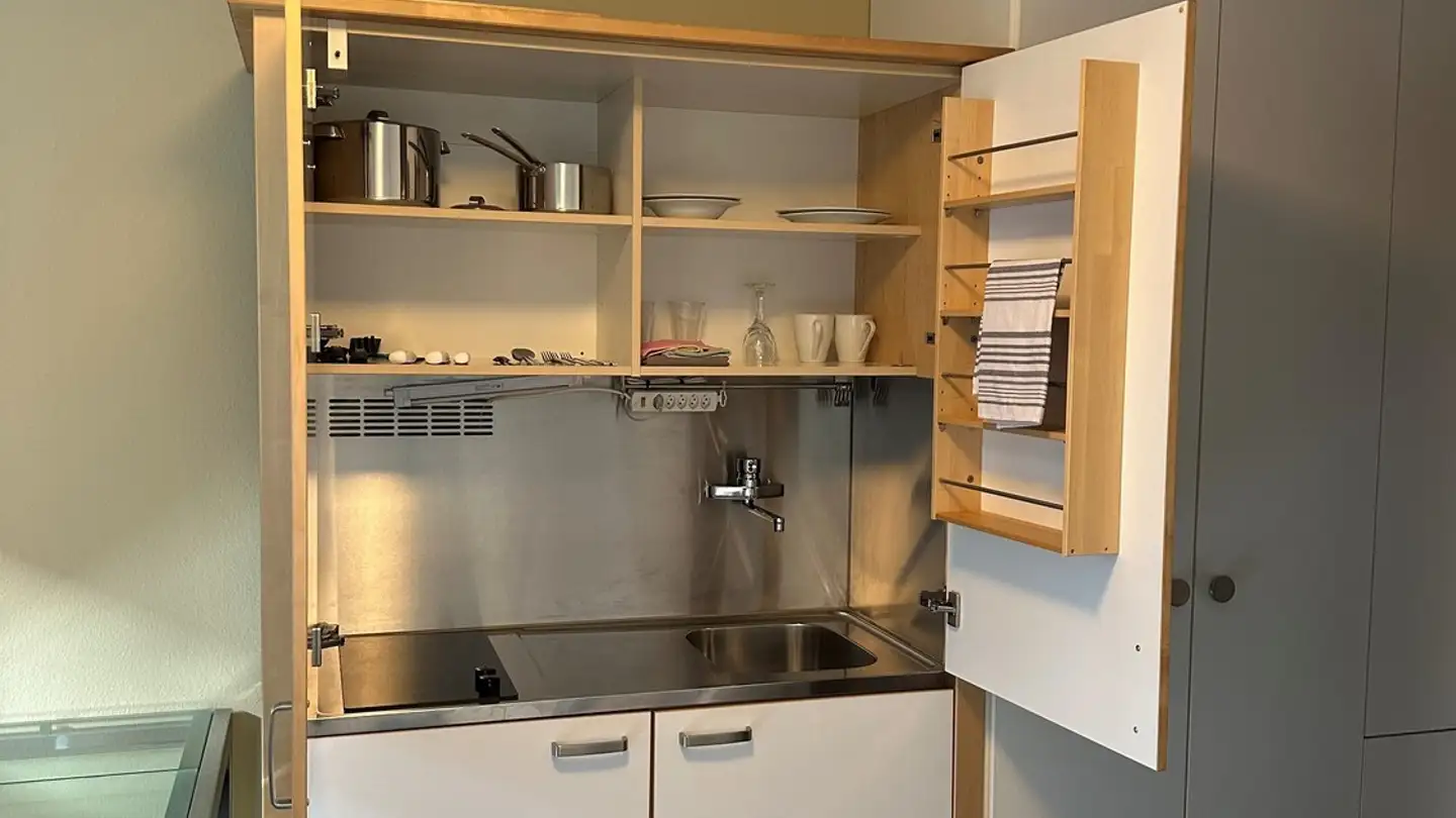 Studio for rent - Baarerstrasse 36, 6300 Zug - Photo 2