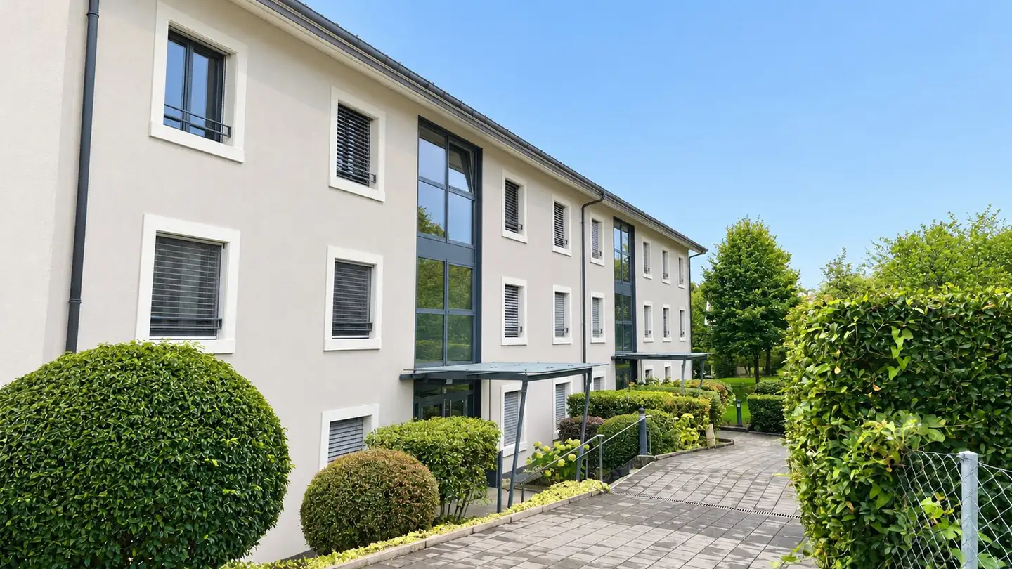 Dachgeschosswohnung kaufen - 1242 Satigny