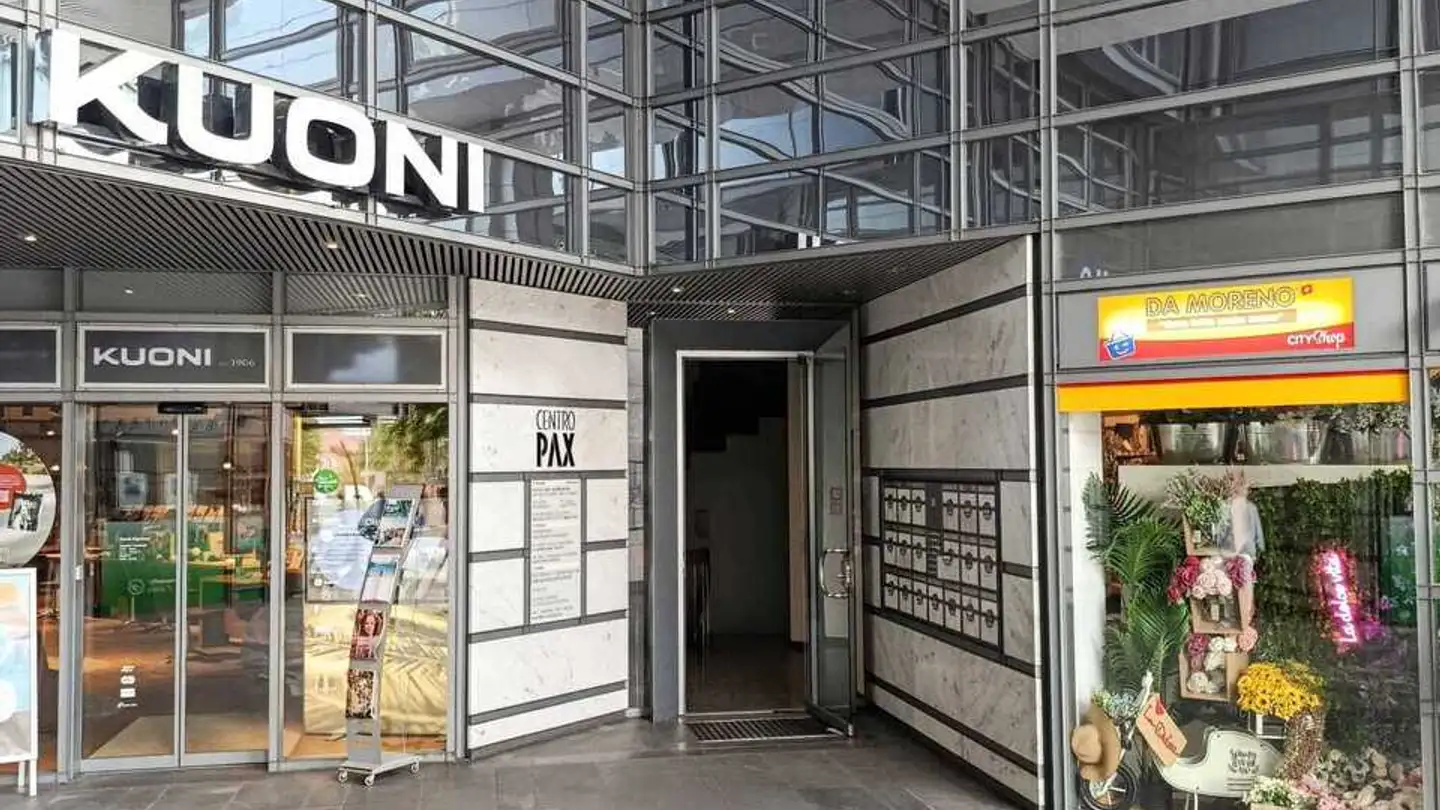 Bureau à louer - Via Stazione, 6600 Muralto - Photo 3