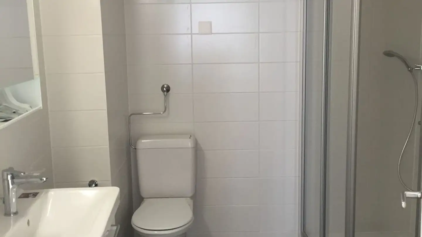 Apartment for rent - Rue Du Fort 4, 1188 Gimel - Photo 2