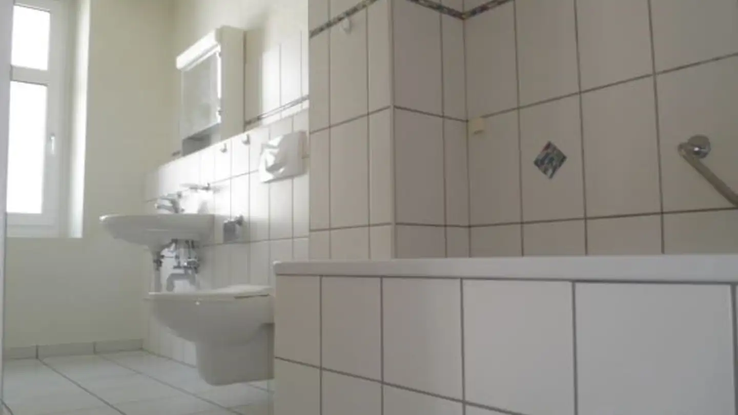 Appartamento in affitto - Place De La Gare 3, 2710 Tavannes - Photo 3