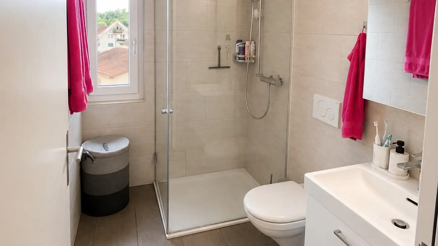 Appartement à louer - Wehntalerstrasse 48, 8162 Sünikon - Photo 2