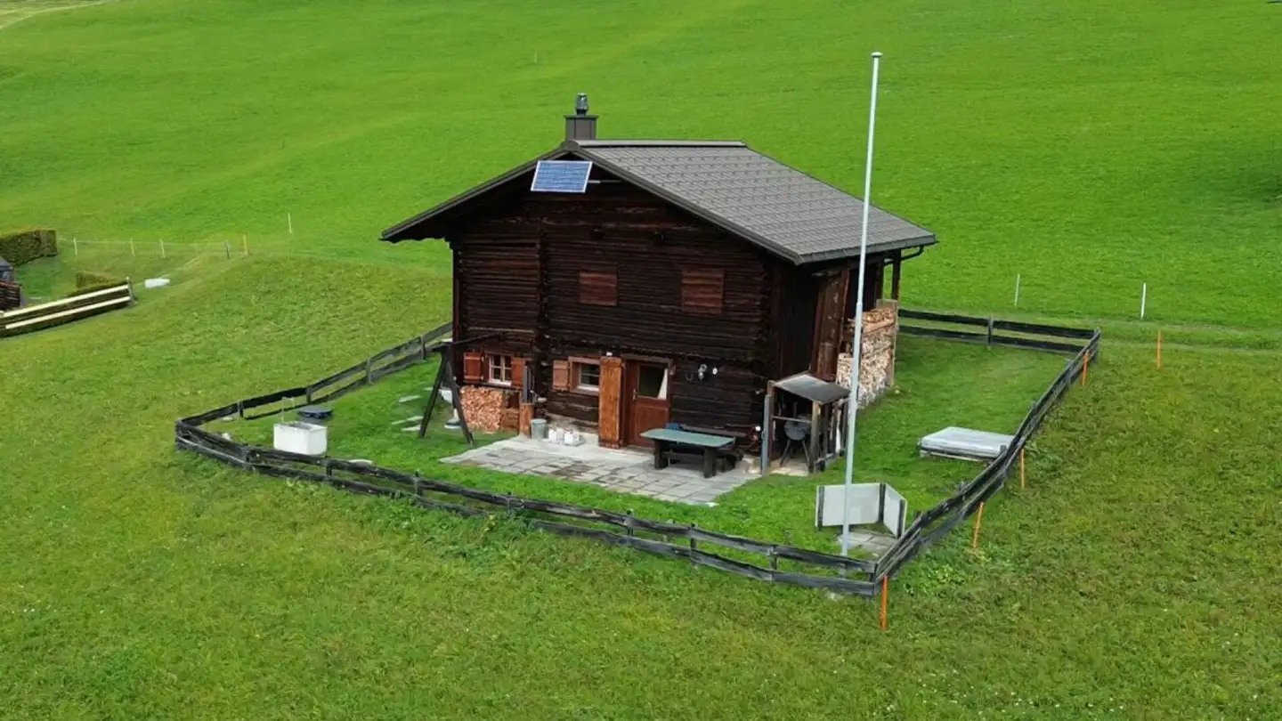 Chalet for sale - 7027 Castiel
