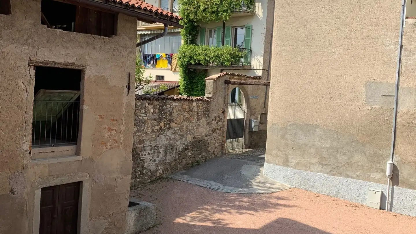 Casa singola in vendita - Via Piazzolo, 6855 Stabio - Photo 4